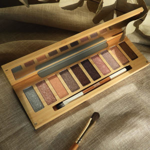 palette ultra shiny zao make up